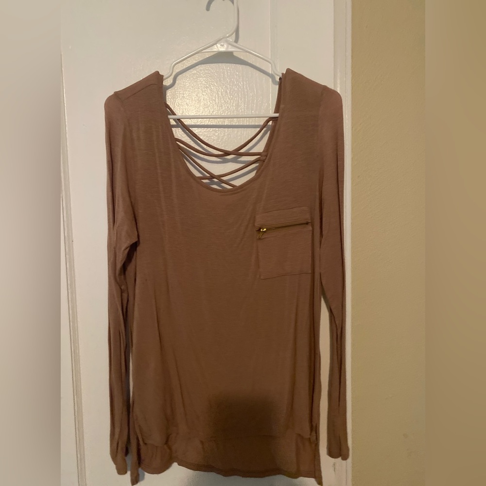 Hearts & hips boutique long sleeved top
